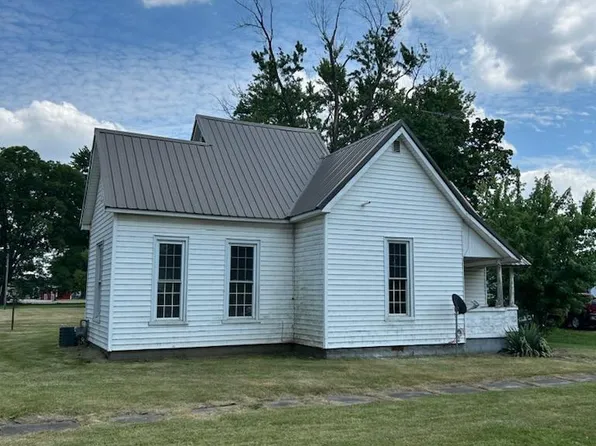 400 E 5th St, Oaktown, IN 47561