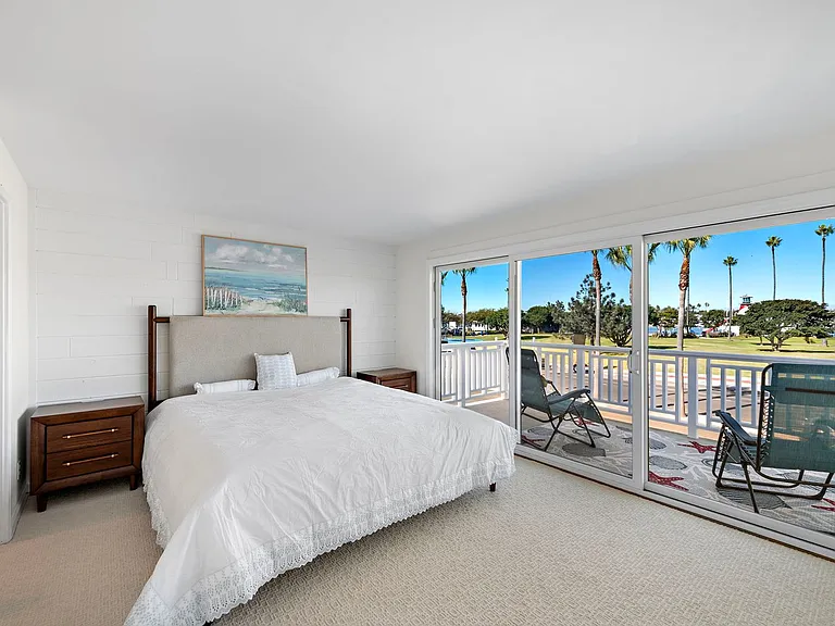 1707 W Balboa Blvd — Photo 20