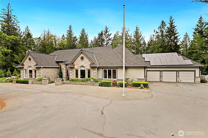 2nd image of 28726 SE 43rd Place