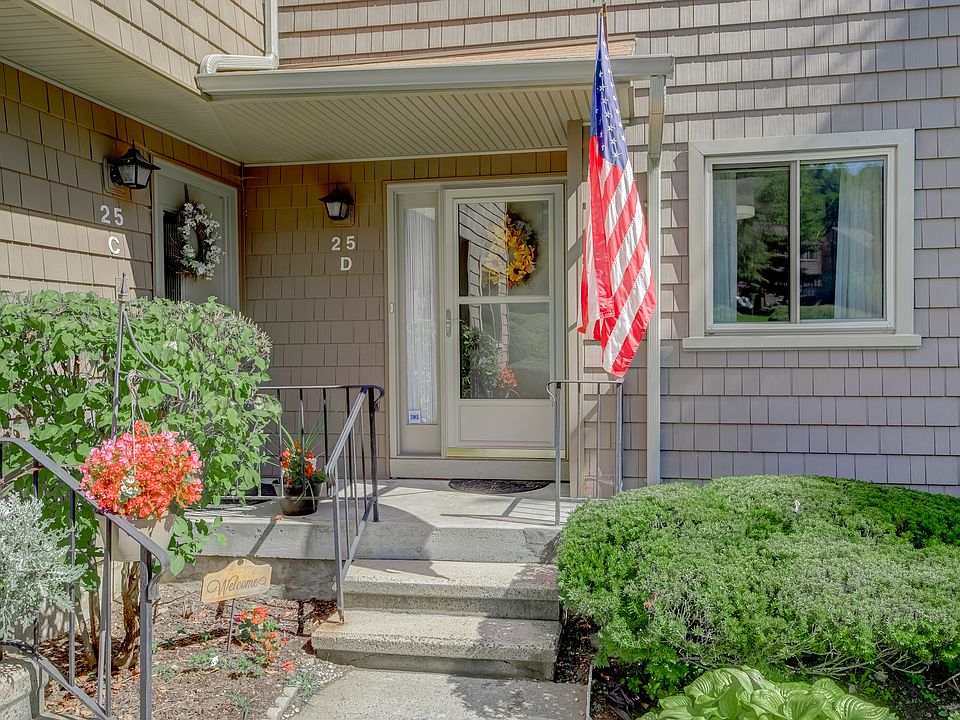 25 Happy Hollow Cir UNIT D, Stratford, CT 06614 Zillow