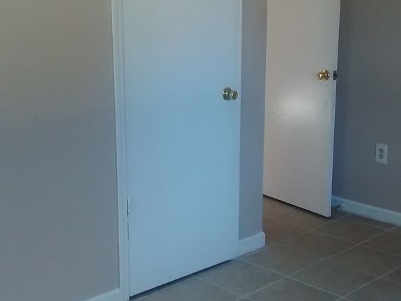 2nd image of 111 Woodland Dr