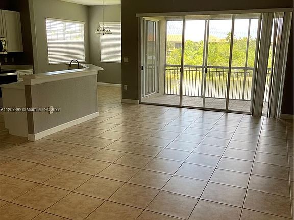 3rd image of 8269 NW 127th Ln #34-D
