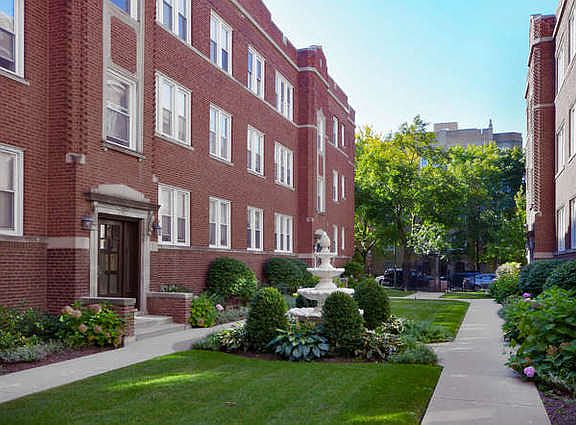 3rd image of 1344 W Estes Ave APT 2N