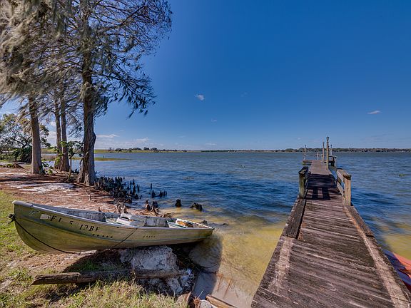 Great fishing dock/boat
