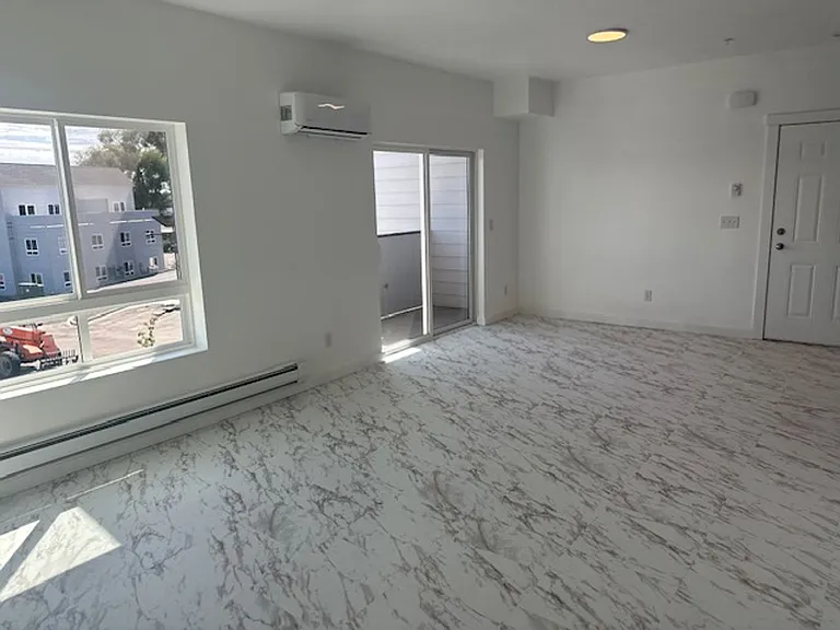 Modern Heights Apartments — Photo 39