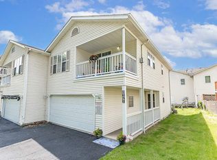 1050 N Shelby Pl, Gary, IN 46403