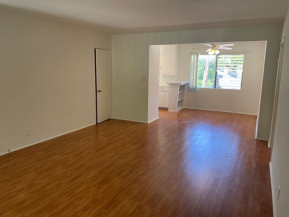 2nd image of 630 San Vicente Blvd APT E