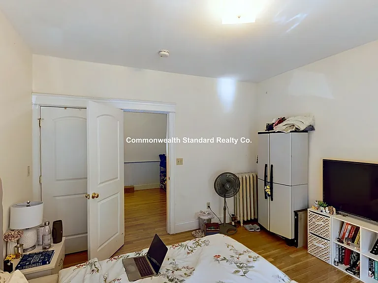 27 Glenville Ave #1A — Photo 6