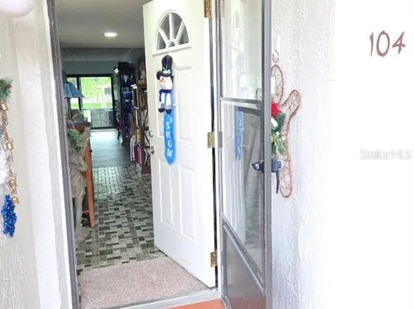 7614 Radcliffe Cir APT 104B, Pt Richey, FL 34668