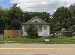 3006 S Grand Traverse St, Flint, MI 48507