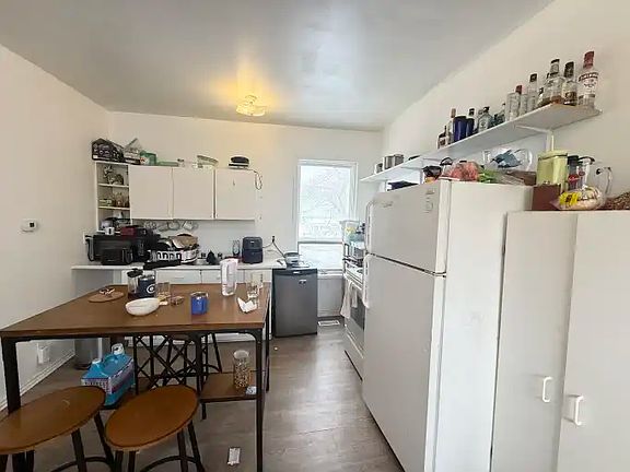 3rd image of 137 Colborne St #1A