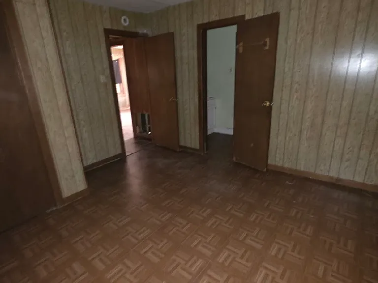 2448 E Wood St — Photo 3