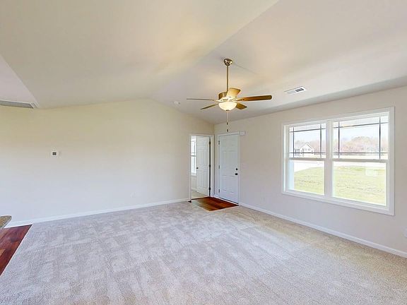 5th image of 249 Swinson Drive