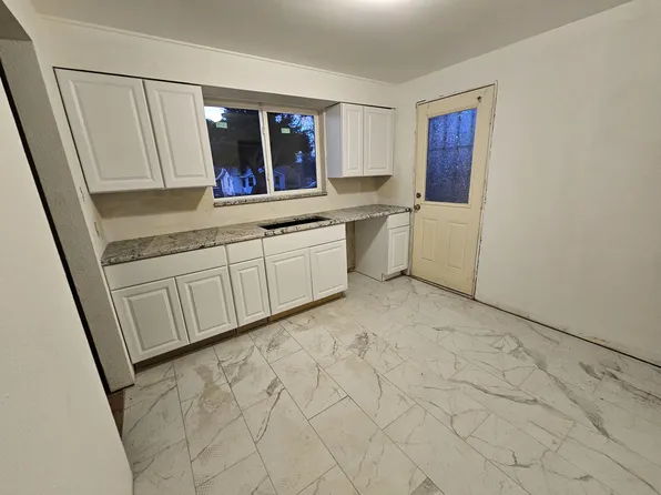 1160 Yosemite St, Denver, CO 80220