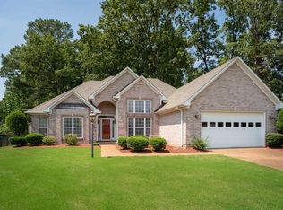9 Walnut Creek Dr, Jackson, TN 38305