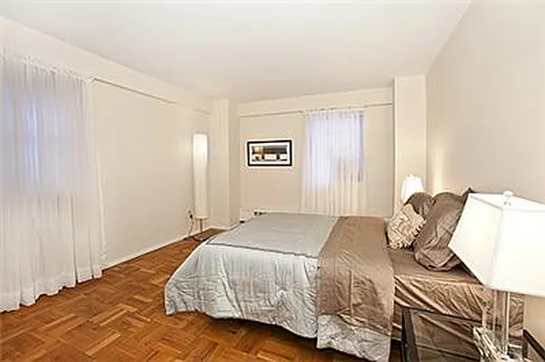 Sold by KG Properties | media 25