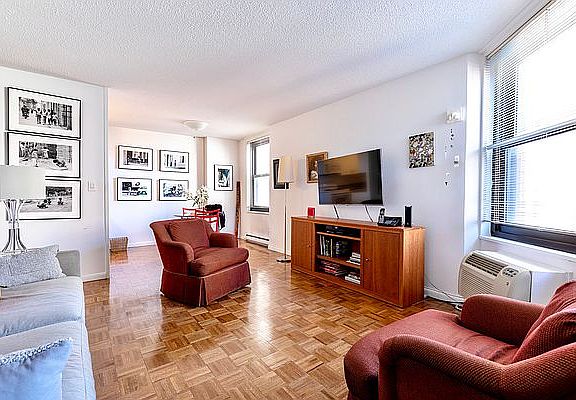 2nd image of 1763 2nd Ave APT 12T