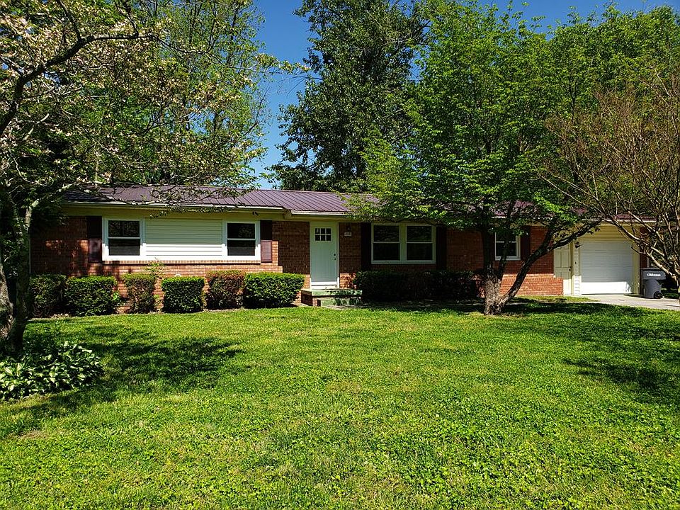 1st image of 832 Glenrose Ave
