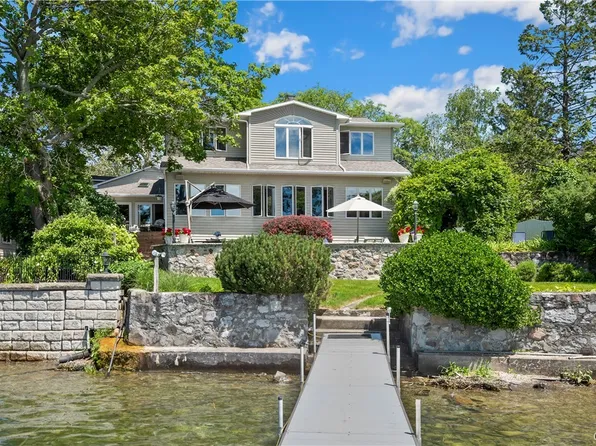 6673 E Lake Rd, Auburn, NY 13021