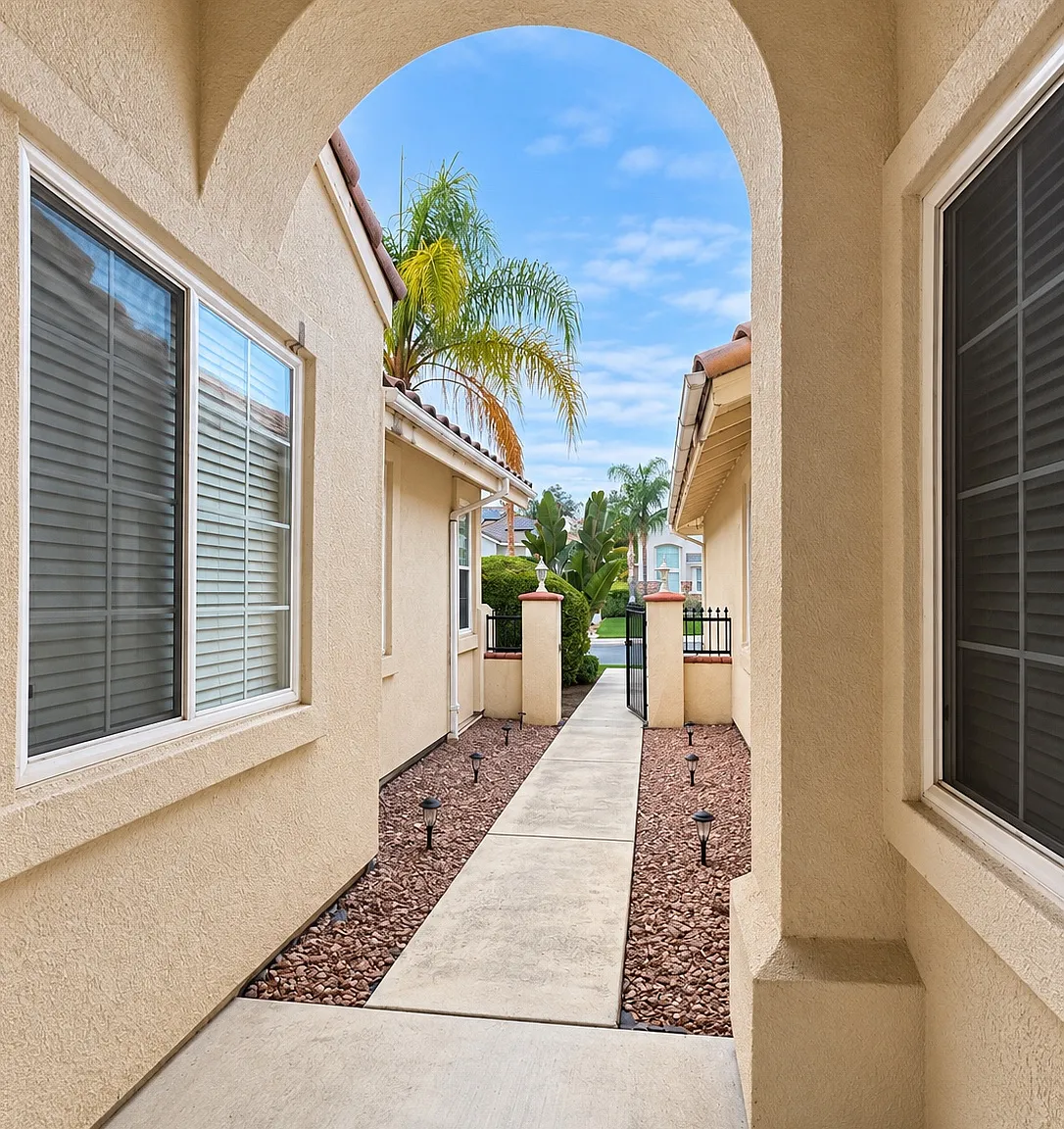 5 bed, 3411 sqft, $4,200 — Photo 4
