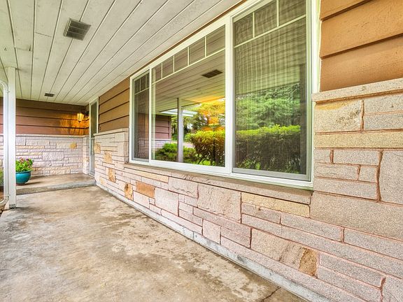 2nd image of 10714 Interlaaken Dr SW