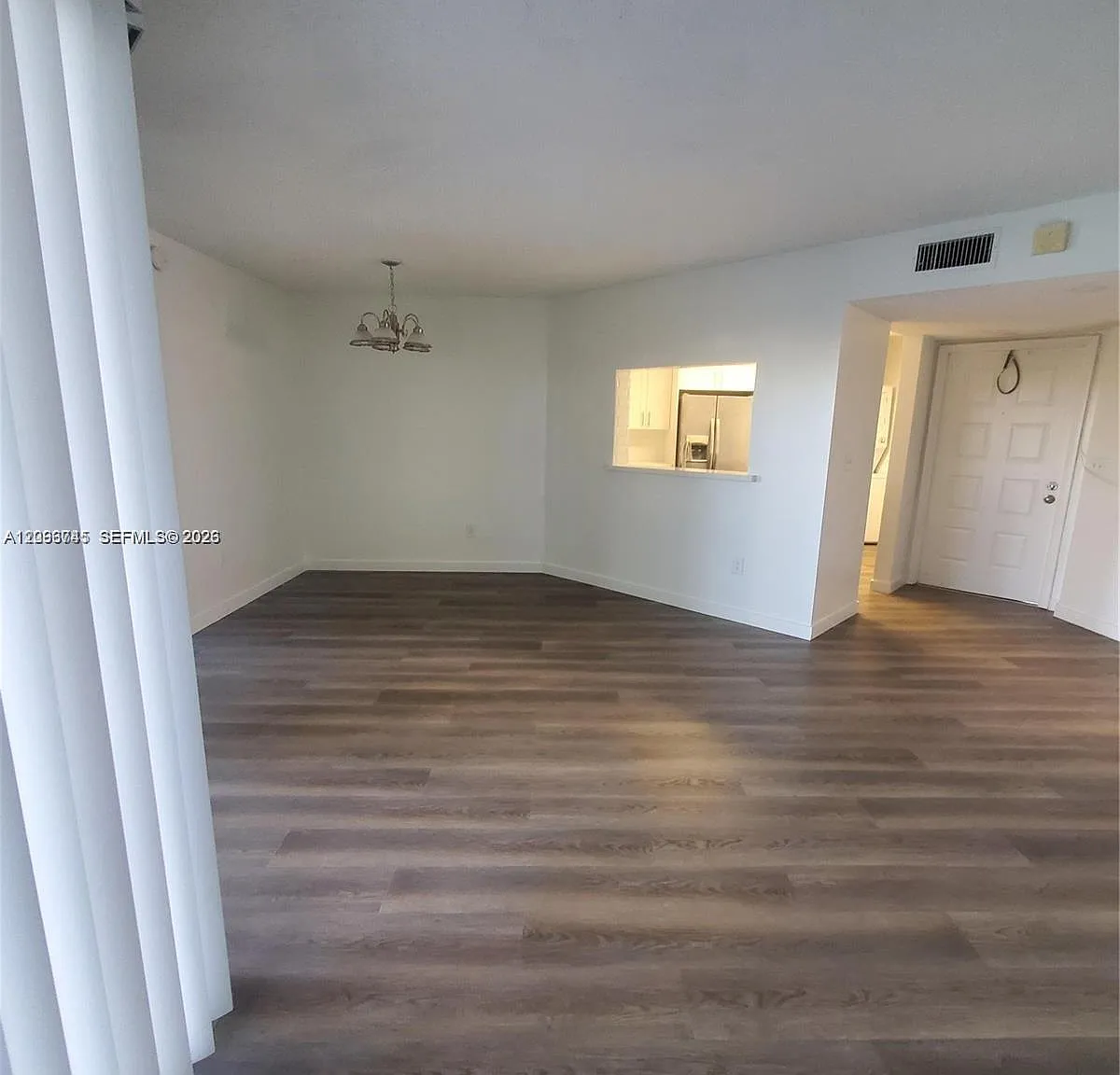 Lakeshore Condo 6 — Photo 2