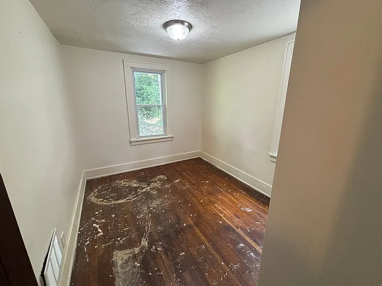 1409 Brookline Blvd — Photo 15