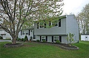 1st image of 127 Forestal Dr