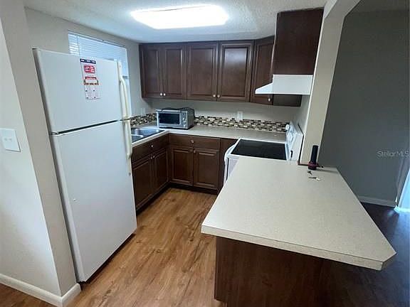 5th image of 3138 SE 1st Ave #2
