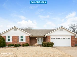 15427 Cousteau Dr, Florissant, MO