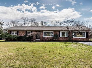 8132 Hayden Dr, Knoxville, TN 37919
