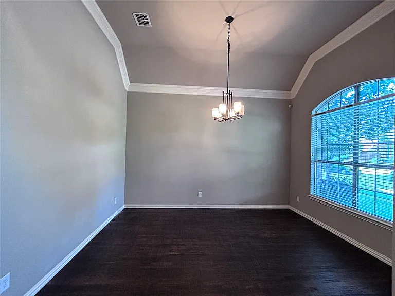 902 Panther Ln — Photo 22