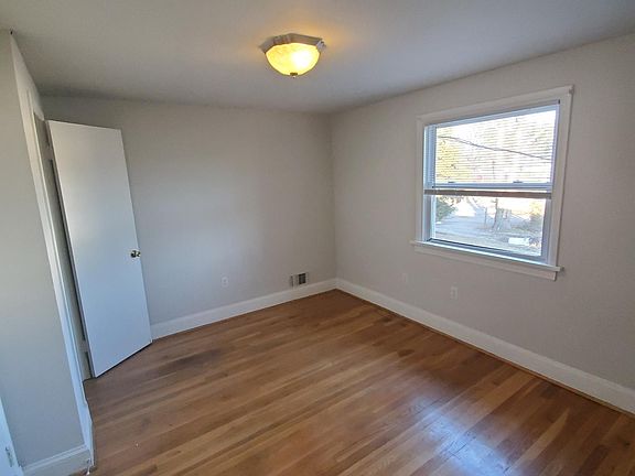 4th image of 5403 Remuda Dr #A