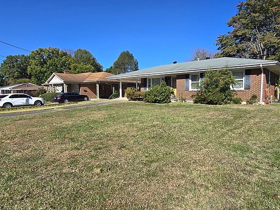 3rd image of 214 Northmont Blvd