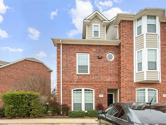 2nd image of 305 Holleman Dr #1501