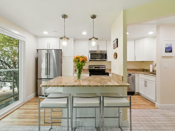 1810 43rd Ave E APT 203