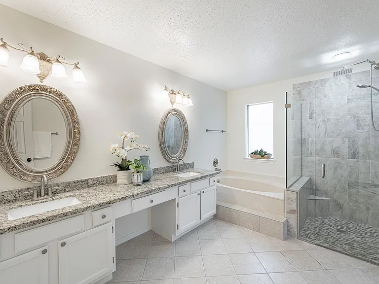23 E Stony Bridge Cir — Photo 30