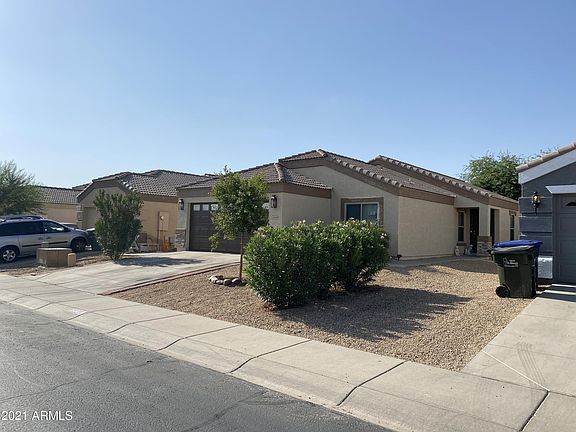 3rd image of 12818 W Sweetwater Ave