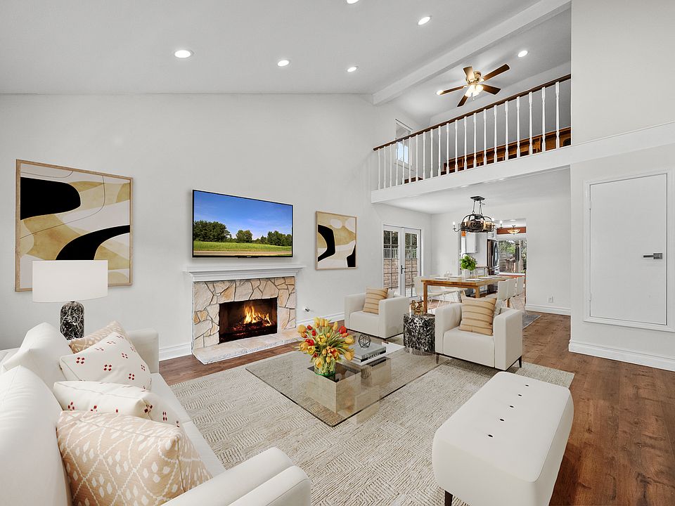 1st image of 561 Walter Ave
