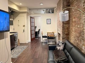 242 E 3rd St, New York, NY