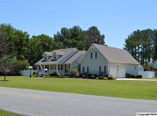 1110 8th St NW, Arab, AL 35016