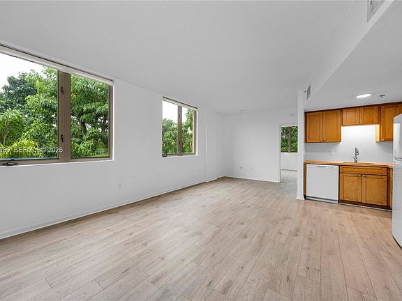 2nd image of 2630 SW 28th St