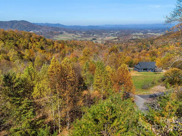 134 View Ridge Pkwy #93, Leicester, NC 28748