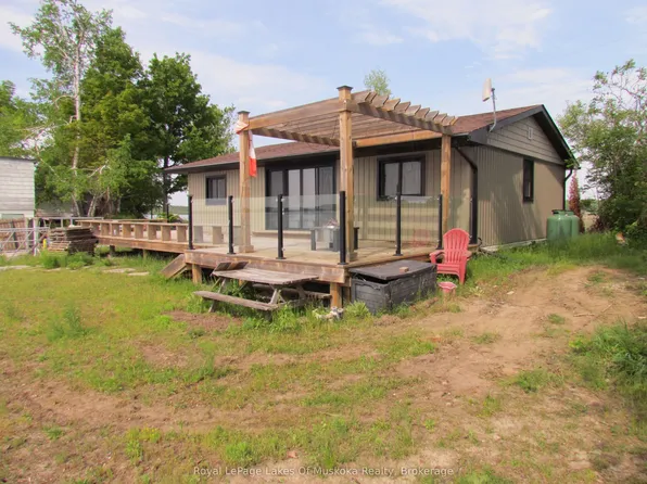 173 Fells Point Rd, Kawartha Lakes, ON K0M 1N0