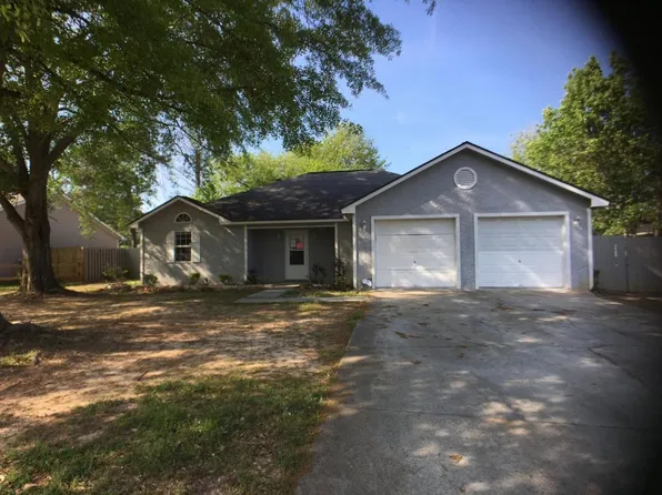 105 Northeast Dr, Warner Robins, GA 31093