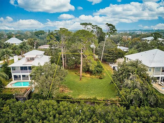 5th image of 109 Shoreland Dr