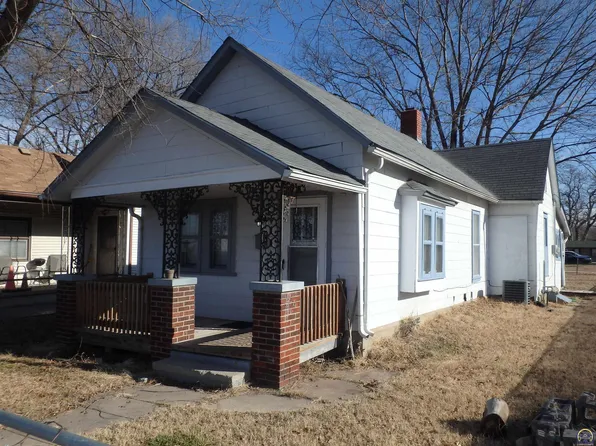 510 NE Chandler St, Topeka, KS 66616