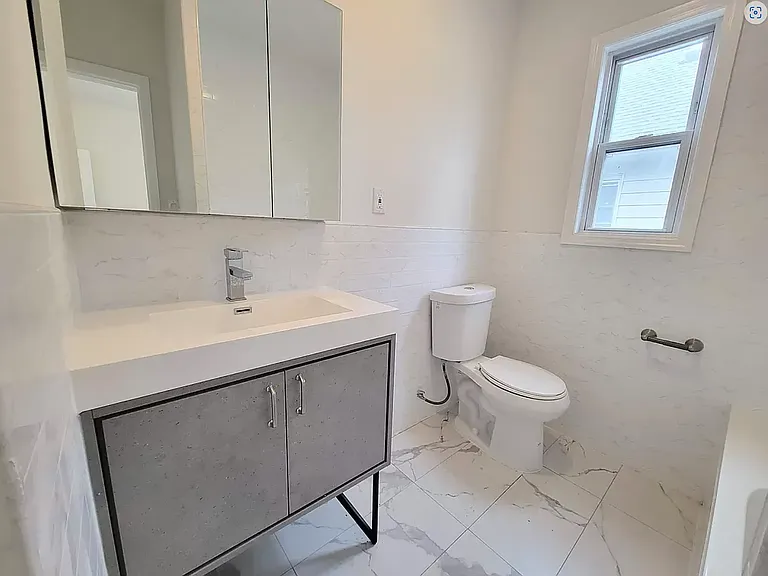4582 Manhattan College Pkwy #1E — Photo 4