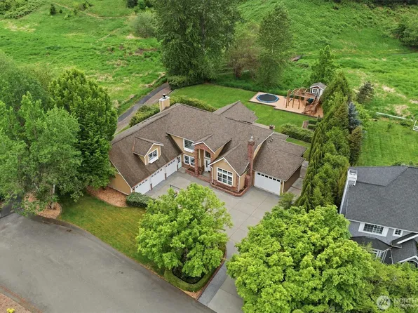 4511 238th Place SE, Sammamish, WA 98029