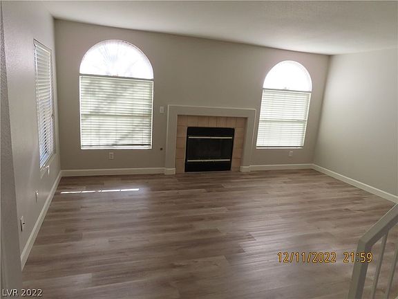 3rd image of 1616 Hennepin Dr
